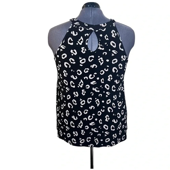 TORRID BLACK / PINK CHEETAH LEOPARD PRINT BLOUSE TANK SIZE 0 KEYHOLE BACK BUTTON - Picture 2 of 6